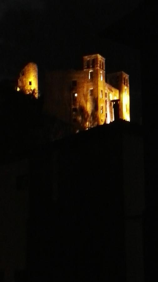 La Torre Bed and Breakfast Dolceacqua Eksteriør billede
